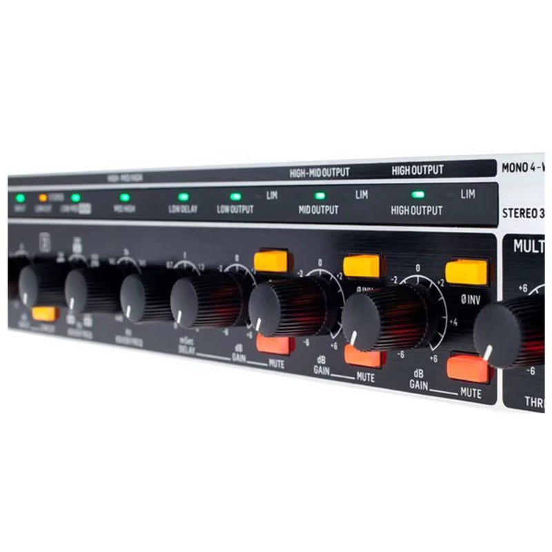 Aktywny crossover Behringer CX – Audio And Music Separate recenzja i cena